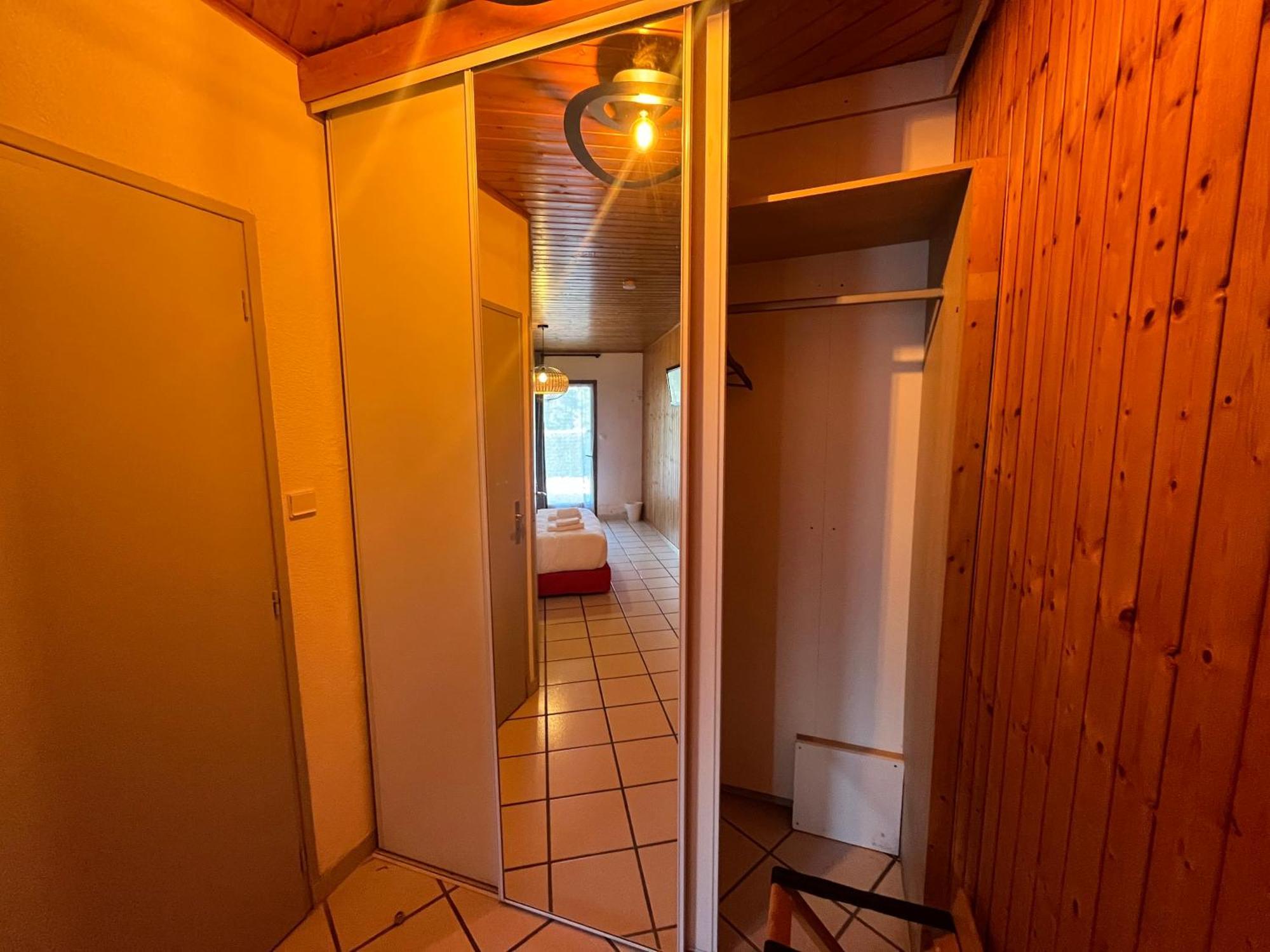 Logis Le Chalet Saint-Maurice-en-Trieves Exterior foto