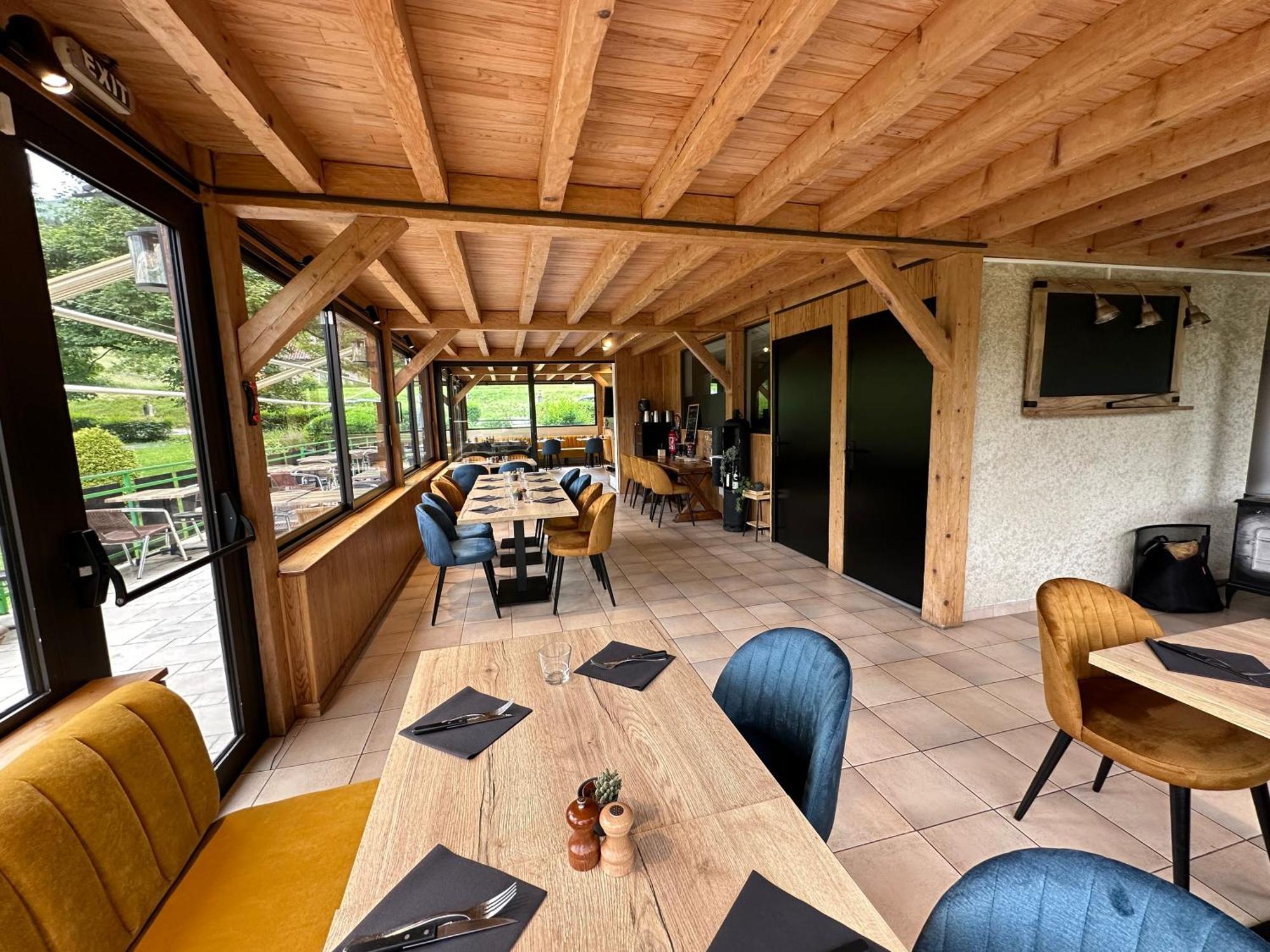 Logis Le Chalet Saint-Maurice-en-Trieves Exterior foto